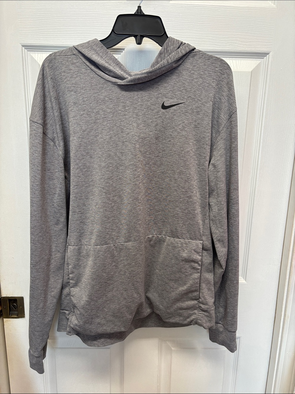 Nike Men’s Gray Dry-fit Lightweight Hoodie with Black Swoosh Medium